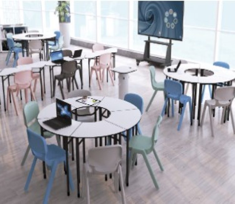 2. Assises et chaises d eleves