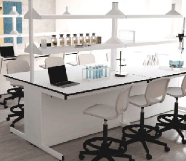 4. Mobilier de Laboratoire